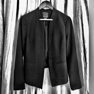 Trouvé Blazer.Professional Elegance. Office/ Work Ready. EUC